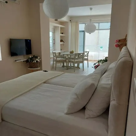 Marina Appartement Sarandë